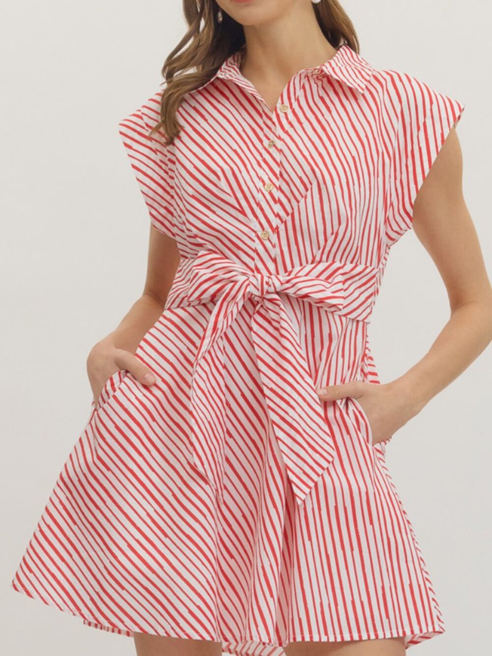 entro sleeveless  tie waist cap sleeve dress - red/white